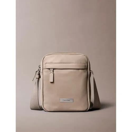 캘빈클라인 Refined Commuter 크로스백 142870937