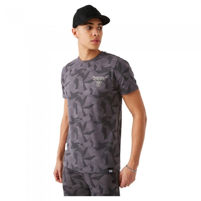 [해외]뉴에라 Geometric Camo Chicago Bulls 반팔 티셔츠 138207435 Dark Grey