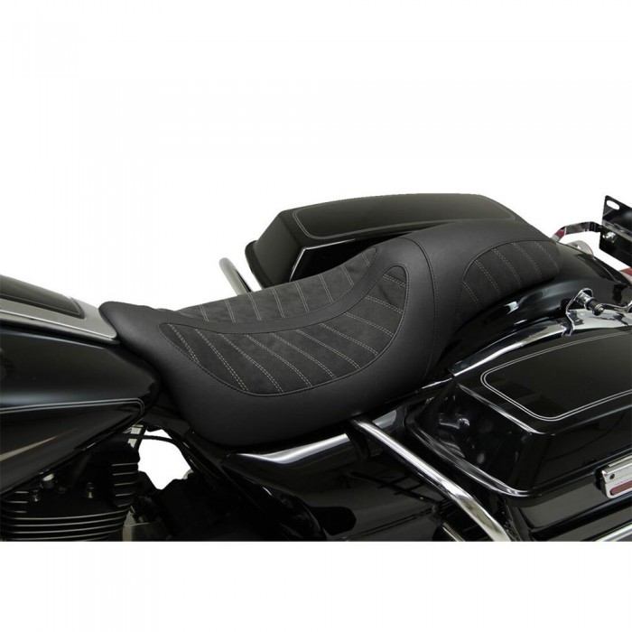 [해외]MUSTANG F Kodlin On Piece Signature Series 2-Up Harley Davidson Dresser/Tourimg 오토바이 시트 9140195598 Black