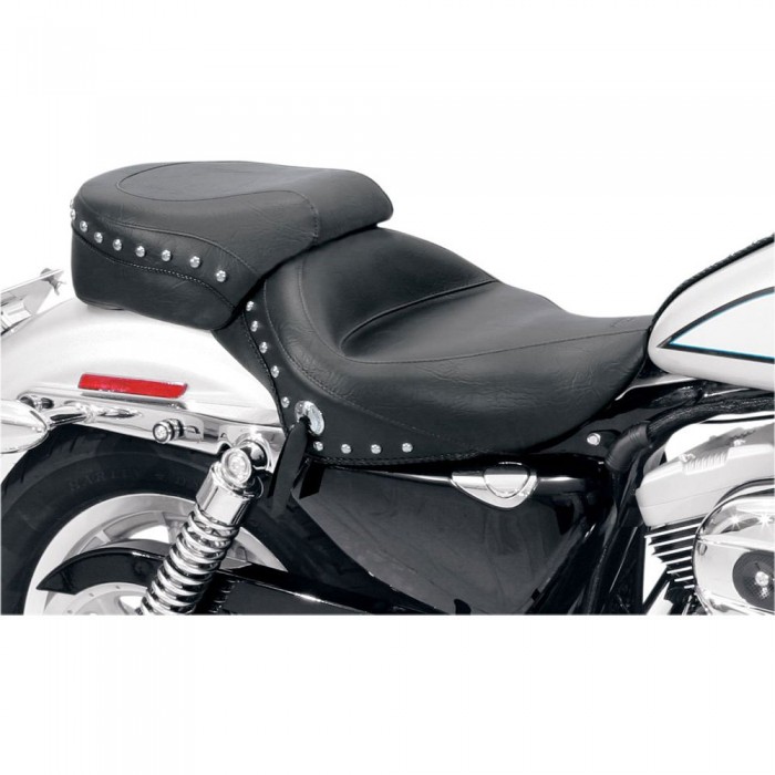 [해외]MUSTANG 와이드 Touring Solo Studded Conchos Harley Davidson Sportster 오토바이 시트 9140195845