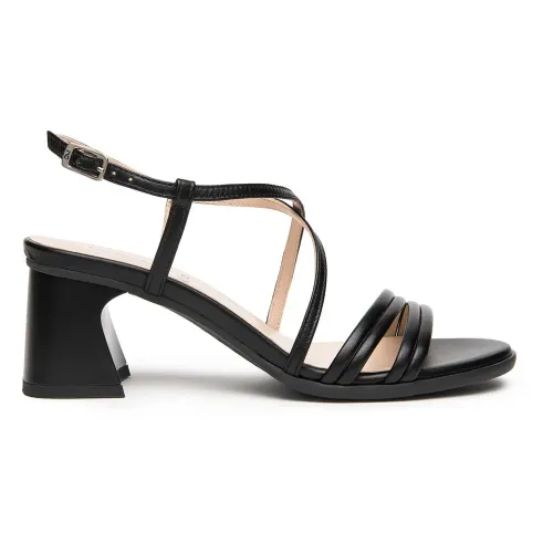 네로지아르디니 E615740D 샌들 142931516