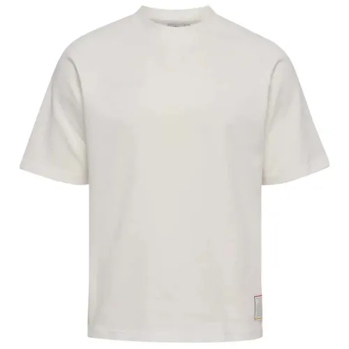 험멜 World 26 반팔 티셔츠 5143010113